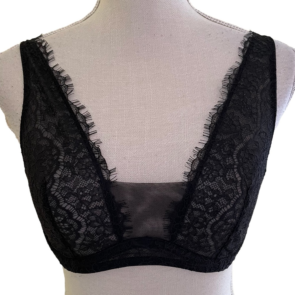 Victoria's Secret Dream Angels Black Lace Unlined Plunge Bra 32B